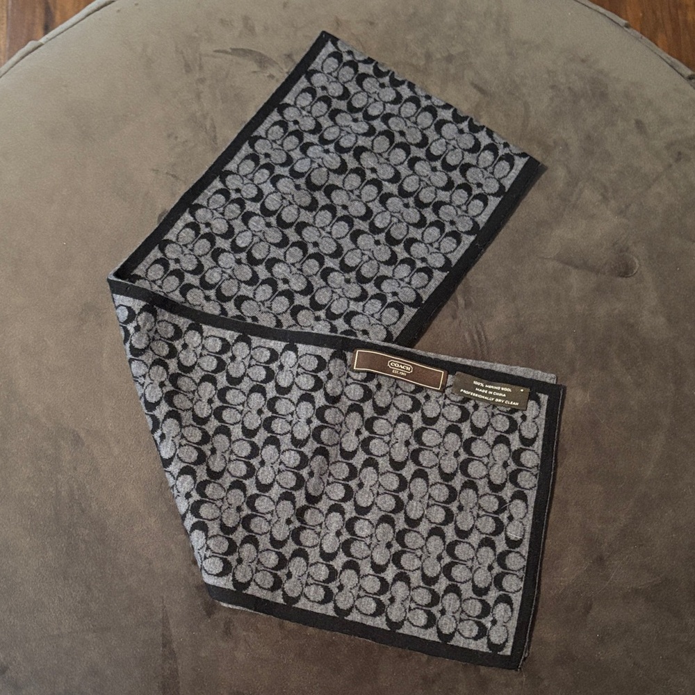 Coach Monogram Black and Gray Scarf